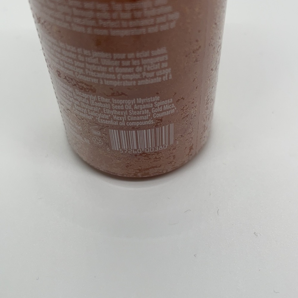 2/$65 African Botanics Marula Shimmering Gold Oil - Picture 3 of 7